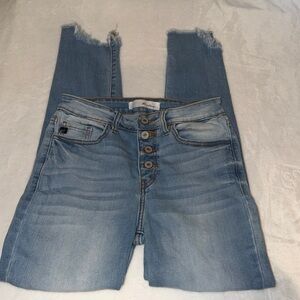Women’s Kancan distressed skinny jeans, size 7/27